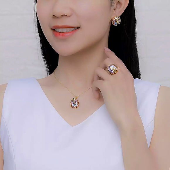 Large Baroque Pearl Earrings - authentic freshwater pearl stud earrings jewelry - Picture 9 of 9